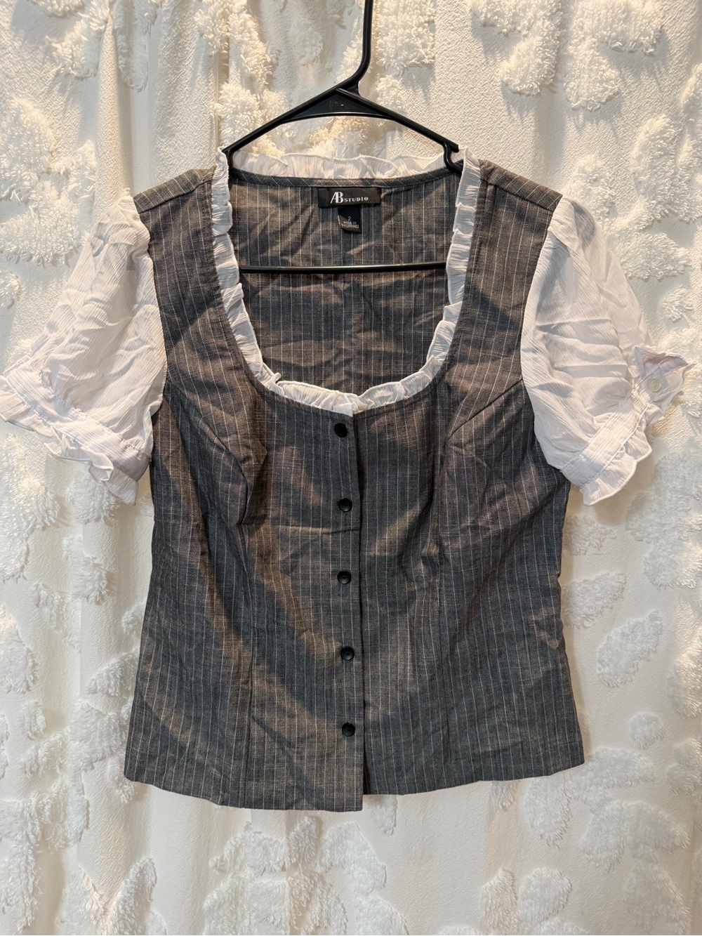 AB Studio Gray Pinstripe Button-Front Womens Top with White Puff Sleeves
